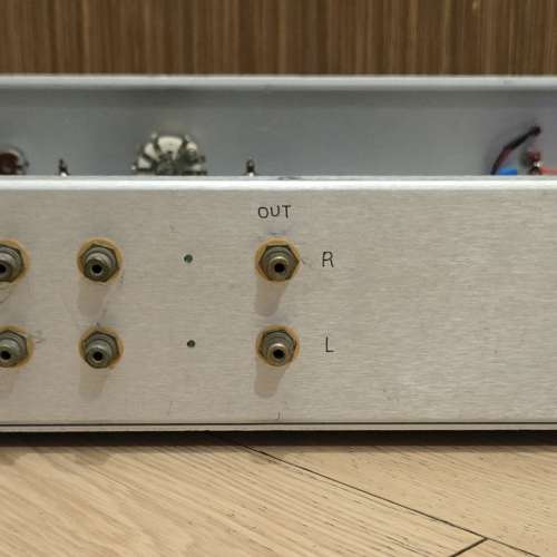 彷 Marantz 7 膽前級, 人聲絲一般柔滑, 音色通透, 音場廣闊