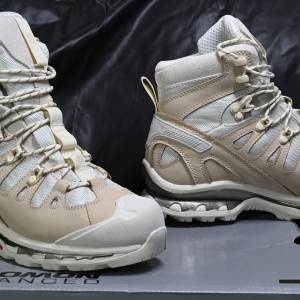 法國SALOMON 中筒Goretex户外靴(EUR42.5)