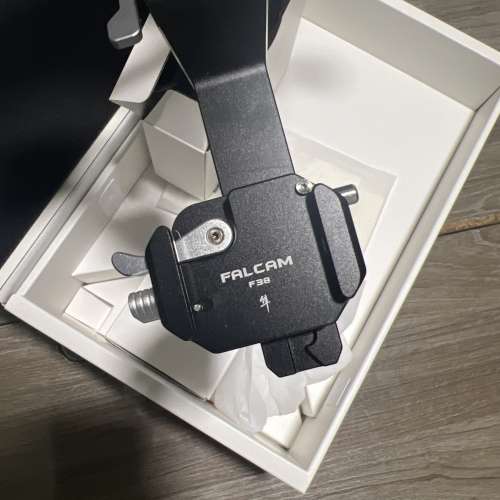 出售極新淨 dji rs3 mini 連falcam f38快拆