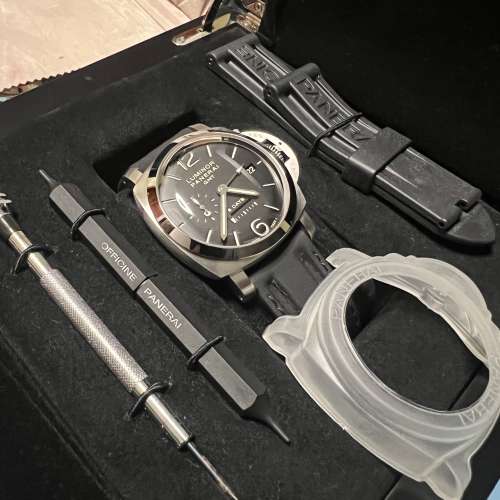 Panerai Luminor 1950 8 Days GMT