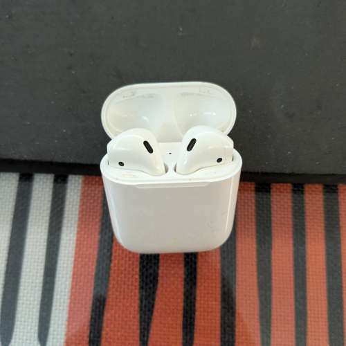 Iphone 13 PRO 256GB black with airpods 2 free