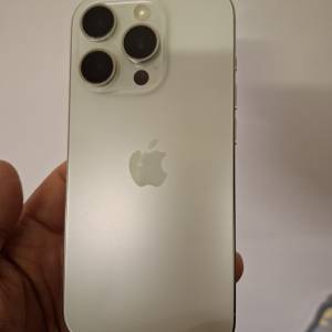 劲新淨港版iPhone15 pro 512gb battery health 91％