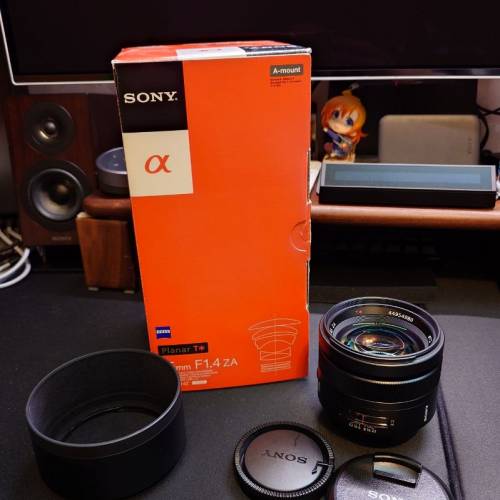 Sony Carl Zeiss Planar 85mm f/1.4 ZA A-mount 鏡頭