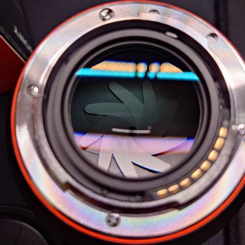 Sony Carl Zeiss Planar 85mm f/1.4 ZA A-mount 鏡頭