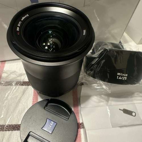 zeiss milvus 25mm f1.4 canon ef mount 新淨