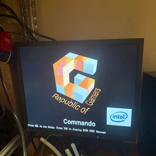 超絕極罕可着機廿年前ASUS 第一塊INTEL ROG Commando