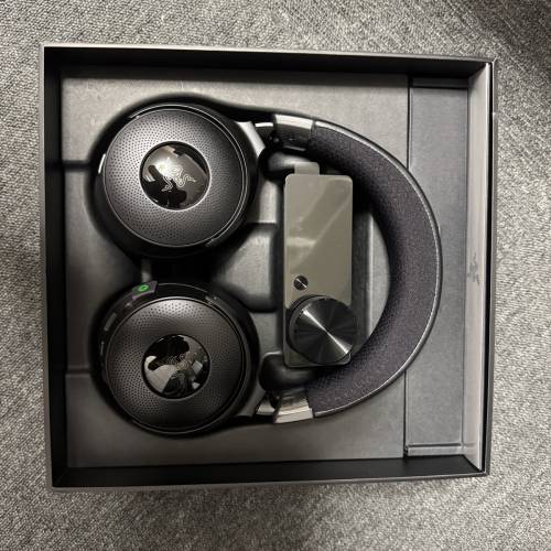 Razer Kraken 4 pro wireless headset