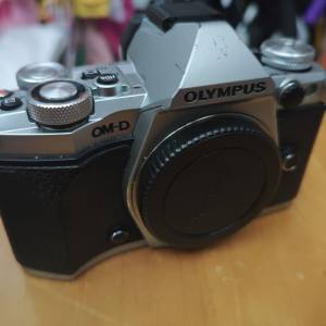 olympus om system em5 ii