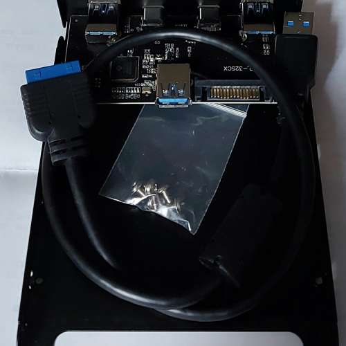 4 in 1 USB 3.0 hub for 主板 (2 USB 3.0 type A + 2 type C)