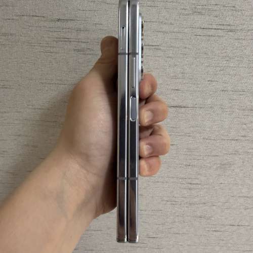 全網最平❤️Samsung galaxy fold 5 12+512美版單卡+esim藍色