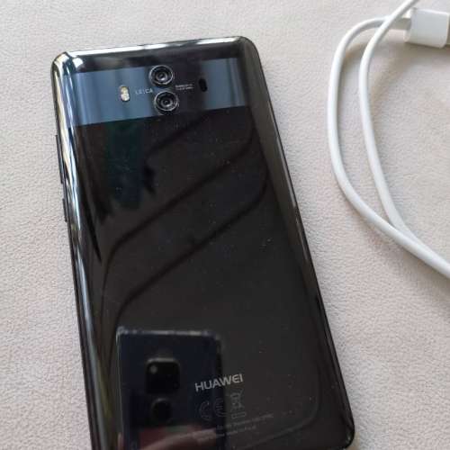 港版 Huawei Mate 10