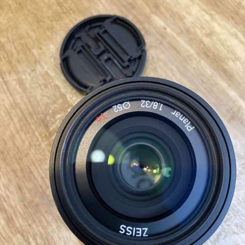 蔡司 Zeiss Touit 32 f1.8 Fuji X-mount