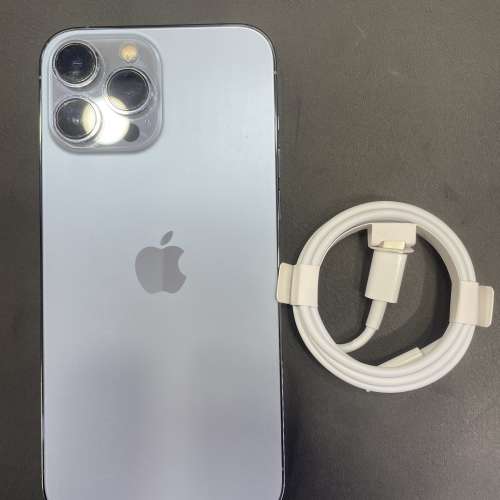 99%New iPhone 13 Pro Max 128GB 藍色 電池效能97% 有配件 自用首選超值