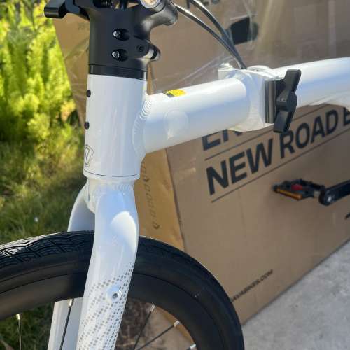 20吋最新到貨 優惠價  (最新款NEO 20吋 36T 飛輪) JAVA NEO 9速 油剎 20吋 406 鋁合...