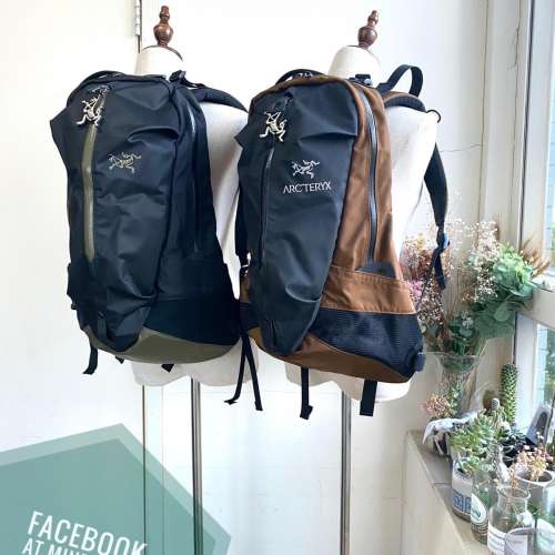 HKD$1000+ 不死鳥 Arc'teryx Arro 22 backpack 香港門市行貨單 有保養 未拆塵連吊牌...