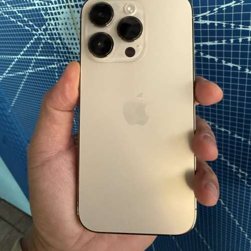 iPhone 14pro 256gb,港行雙卡極新，完美冇花，冇修冇拆，有套有貼，所有功能正常！！