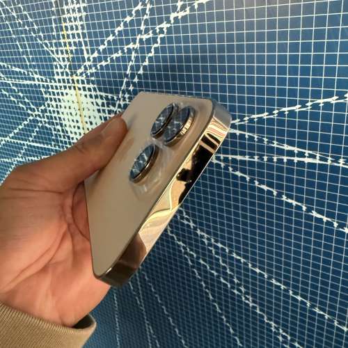 iPhone 14pro 256gb,港行雙卡極新，完美冇花，冇修冇拆，有套有貼，所有功能正常！！