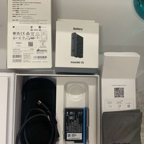 X5 8K 360 Action Camera Black Standard Bundle (包兩電池)