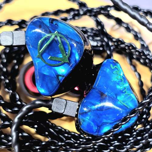 Aroma Audio Thunder 乾