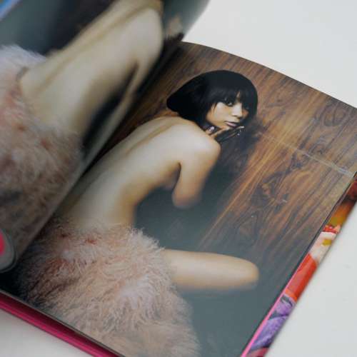 Shoko Nakagawa 中川翔子 硬面精裝寫真集