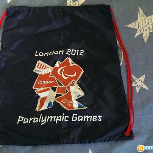 奥林匹克全新英國2012年奧運會T恤連背囊正版貨not adidas,nike,puma,new balance,s...