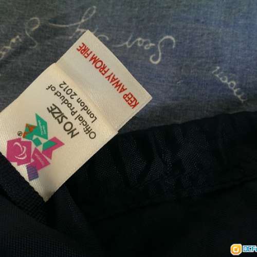 奥林匹克全新英國2012年奧運會T恤連背囊正版貨not adidas,nike,puma,new balance,s...