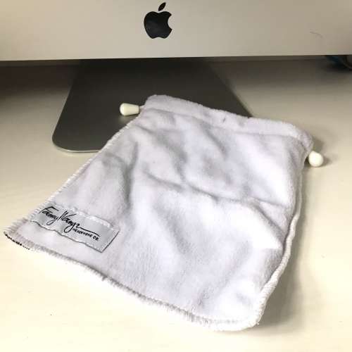 🎧 FANNY WANG Headphones Bag 21x17cm NEW 全新 耳機 收納 袋 包 🎵