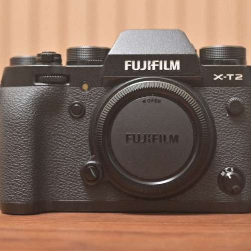 Fujifilm X-T2 連18-55mm f2.8-4