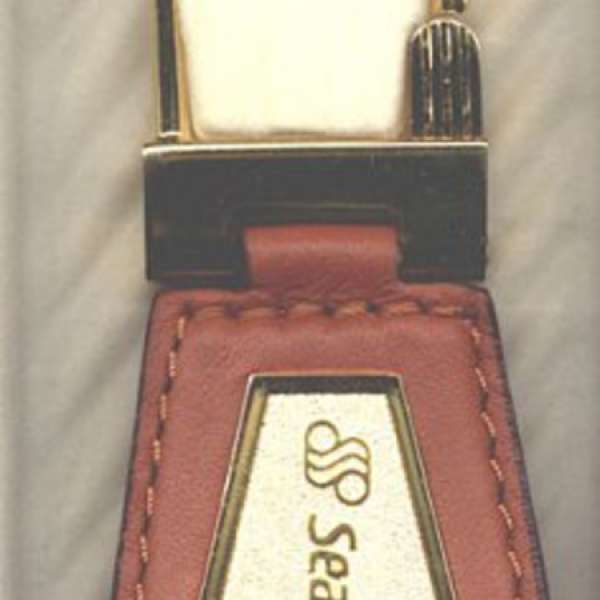 私人收藏 New Gold plated keyring 鎖匙扣 (Seagate Logo) > > >