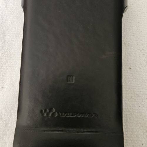 Sony wn1a 原裝皮套