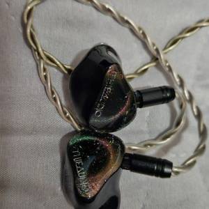 Thieaudio Prestige LTD 靜電單元耳機