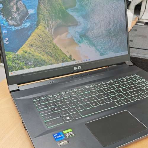 MSI Katana GF76 i7-12700H RTX 3060 16GB RAM + 1TB SSD 1920*1080 144Hz 17.3吋