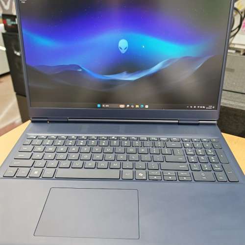 Alienware 16 Aurora AC16250 Core7 240H + RTX 5060 99%新 通電時間 10小時 16GB ...