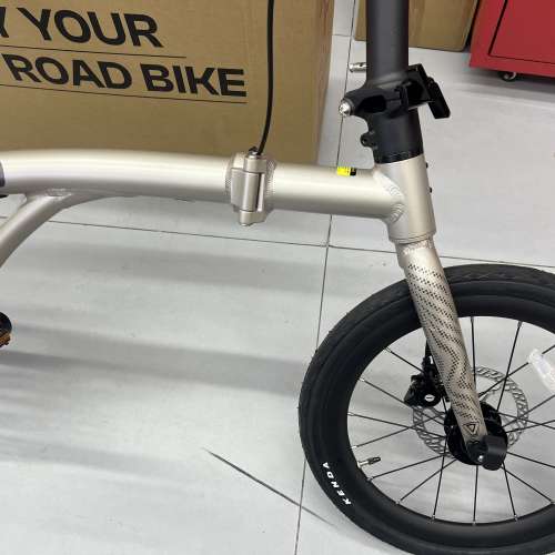 電變12速 消光鈦色) 2025最新款JAVA NEO 電變12速 升級碟剎349鋁合金折叠車（三折叠...