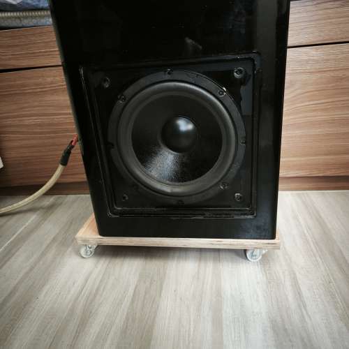 NHT ST4 黑色鋼琴漆音柱