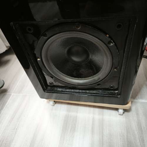 NHT ST4 黑色鋼琴漆音柱