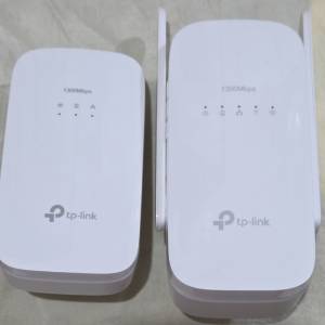 TP-LINK 1300mbps homeplug 2隻. 有WIFI EXTENDER