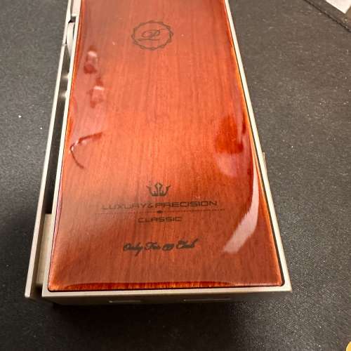 Luxury & Precision 精奢樂彼 P6 PRO TI 越前漆限量紀念版