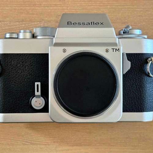 福倫達 Voigtlander Bessaflex TM 典雅文青銀色機 M42 收藏級