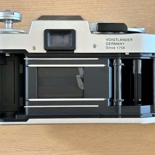 福倫達 Voigtlander Bessaflex TM 典雅文青銀色機 M42 收藏級