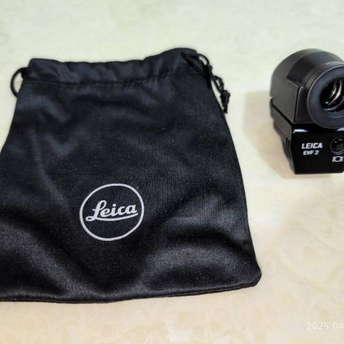 Lecia X Vario 相機 + Lecia EVF-2 觀景器
