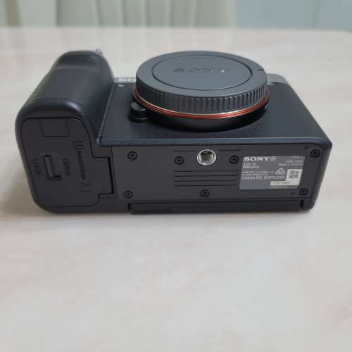 Sony A7C