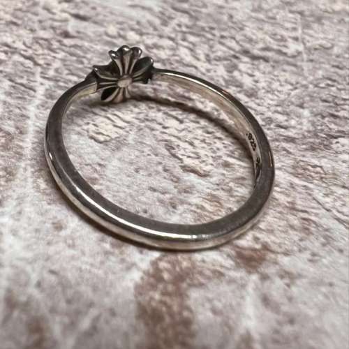 Chrome Hearts 克羅心泡泡糖十字花戒指