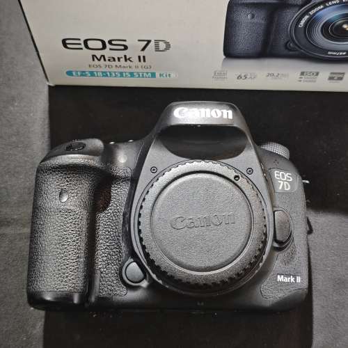 canon 7D II 佳能 7D2 功能正常 有盒冇單冇證冇保 跟1電一充連肩帶 90%new