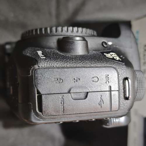 canon 7D II 佳能 7D2 功能正常 有盒冇單冇證冇保 跟1電一充連肩帶 90%new