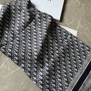 全新Dior羊毛真絲披肩