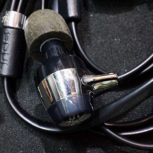 Soul SH9 線控有咪 重低音入耳機