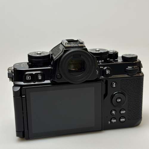 NIKON ZF 行貨 連smallrig Neewer兩手柄 99%新行貨