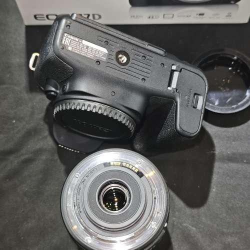 canon 77D 佳能 77D + 18-135 IS STM 18mm 135mm 18 135 EFS 90%new  機 行貨有盒冇...