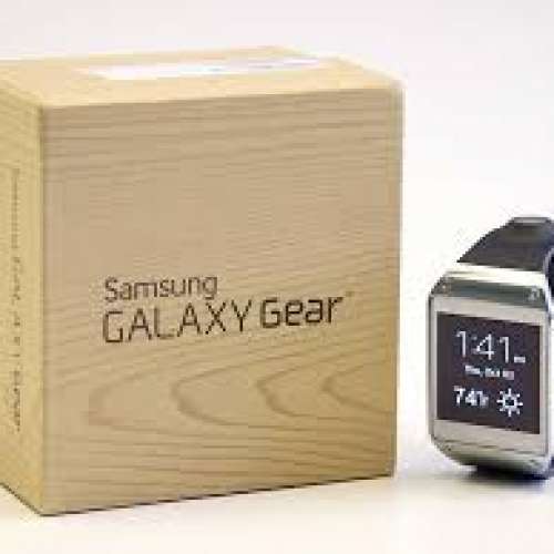 Samsung Gear Watch ( 98% New )